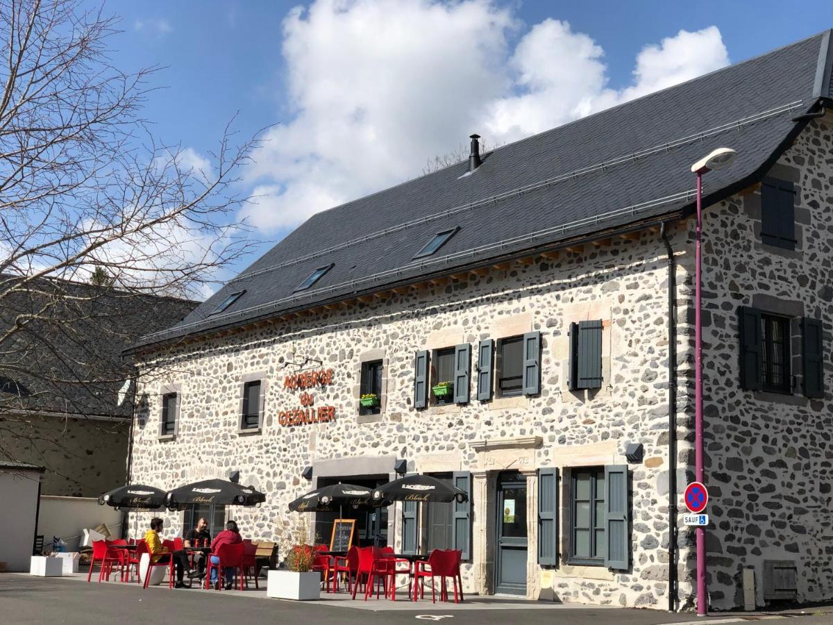 Auberge Du Cezallier Montgreleix 外观 照片