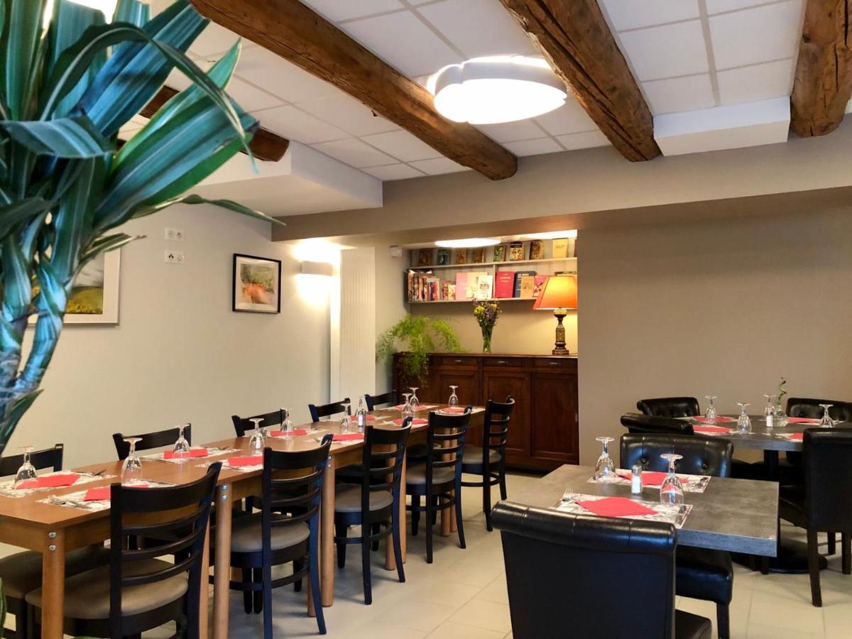 Auberge Du Cezallier Montgreleix 外观 照片
