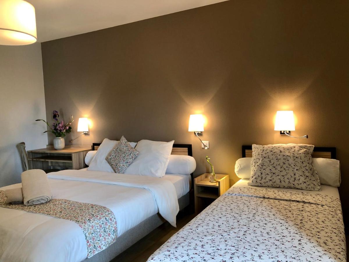 Auberge Du Cezallier Montgreleix 外观 照片