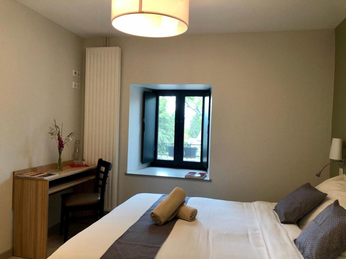 Auberge Du Cezallier Montgreleix 外观 照片