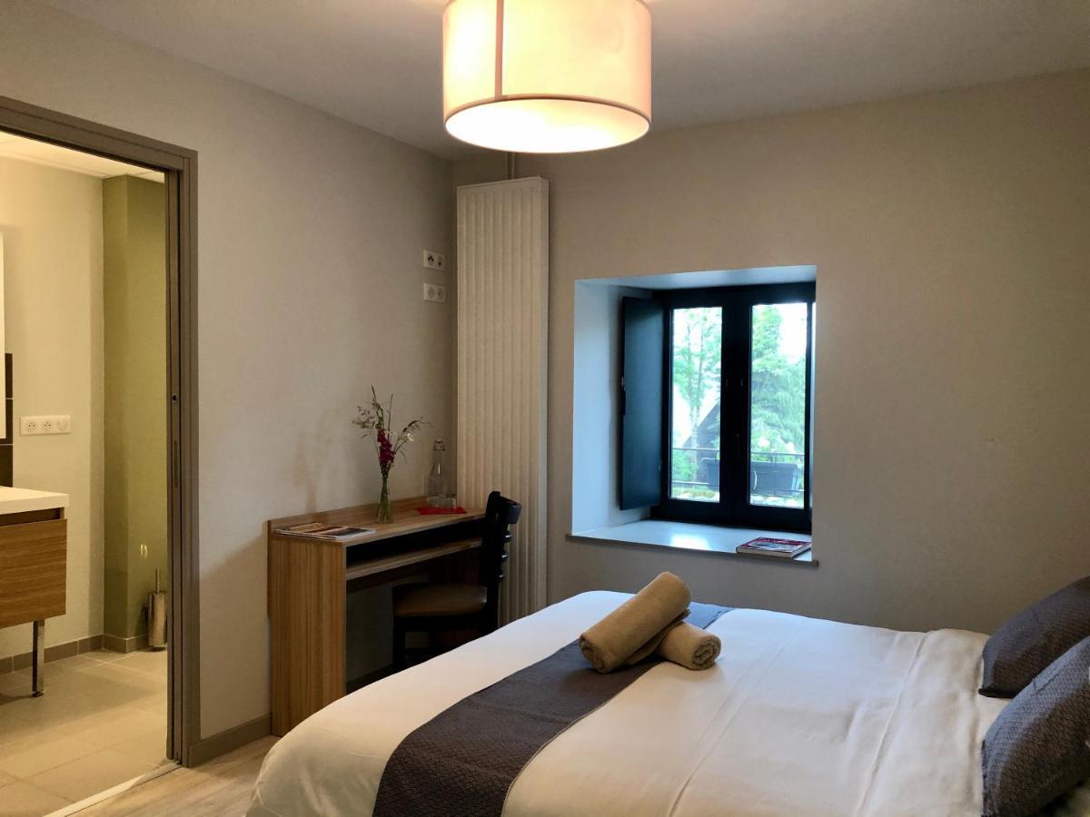Auberge Du Cezallier Montgreleix 外观 照片