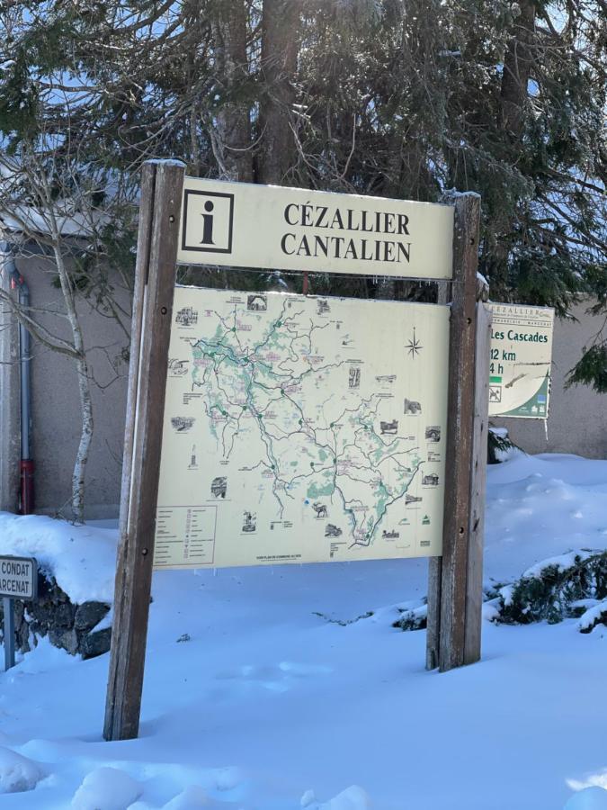 Auberge Du Cezallier Montgreleix 外观 照片
