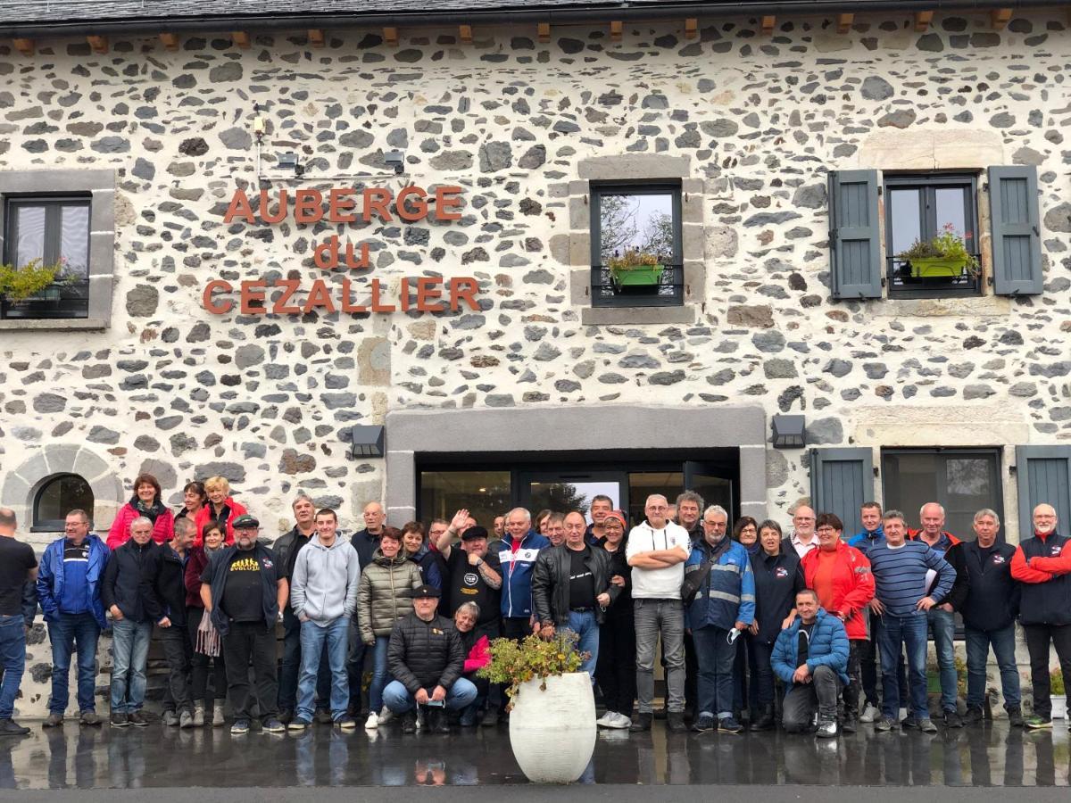 Auberge Du Cezallier Montgreleix 外观 照片